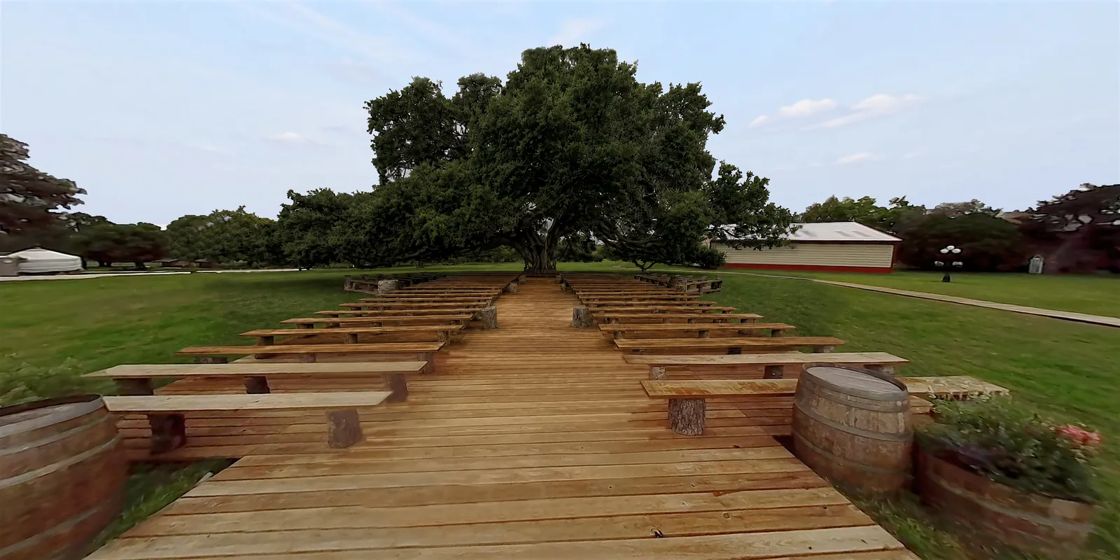 The ceremony aisle